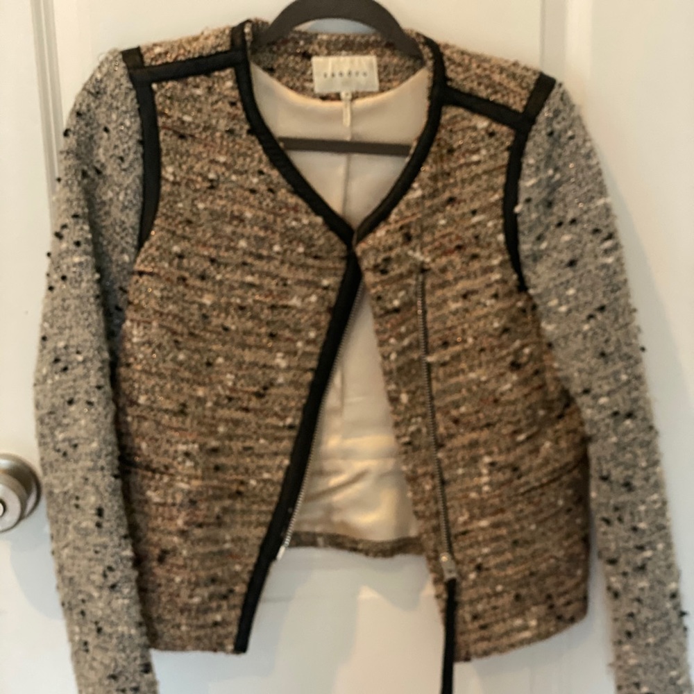 Sandro jacket / blazer with leather piping detail